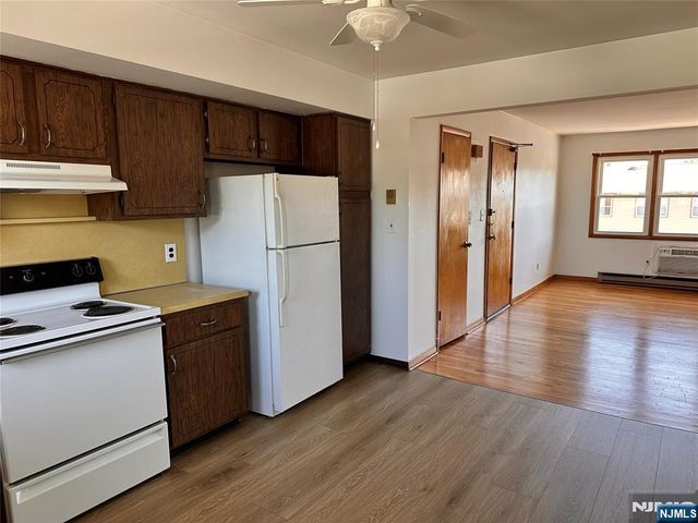 333 Green Avenue 6, Lyndhurst, NJ 07071