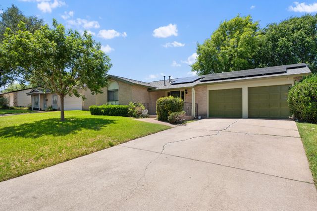 8105 Silverdale Drive, Dallas, TX 75232
