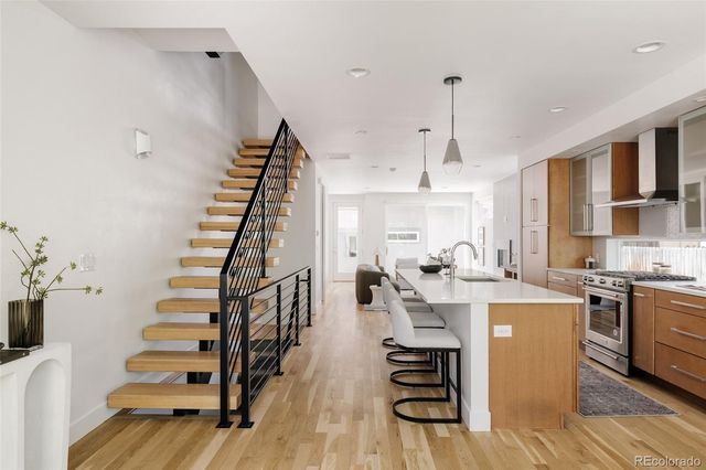 845 S Logan Street, Denver, CO 80209