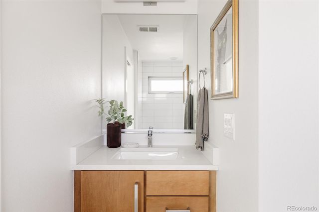 845 S Logan Street, Denver, CO 80209