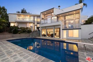 940 Linda Flora Drive, Los Angeles, CA 90049