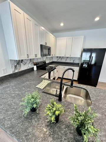 325 N Chapel Street, Landis, NC 28088