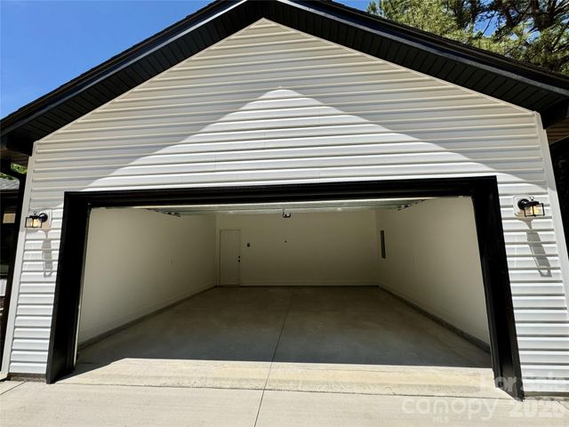 325 N Chapel Street, Landis, NC 28088