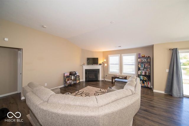 14128 Stoney Shore Avenue, Mccordsville, IN 46055