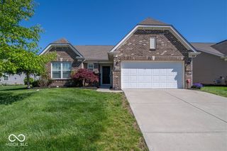 14128 Stoney Shore Avenue, Mccordsville, IN 46055