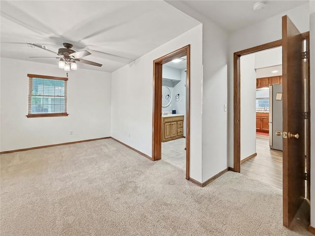 501 S Hoff Avenue, El Reno, OK 73036