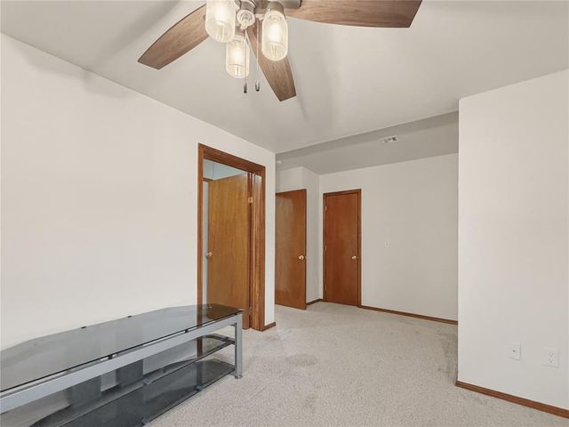 501 S Hoff Avenue, El Reno, OK 73036