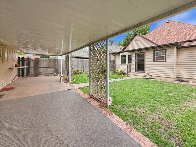 501 S Hoff Avenue, El Reno, OK 73036