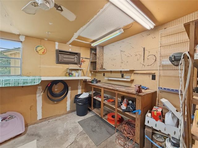 501 S Hoff Avenue, El Reno, OK 73036