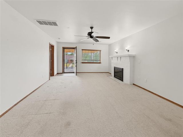 501 S Hoff Avenue, El Reno, OK 73036