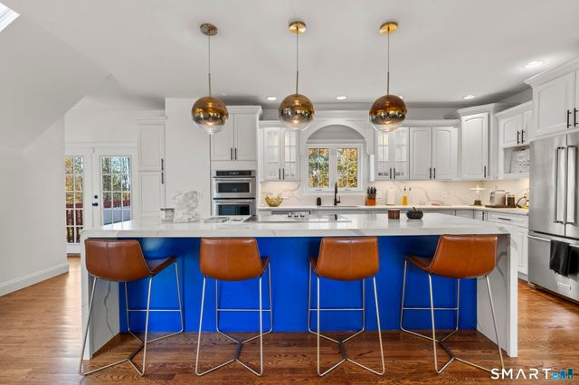 34 Birdseye Road, Shelton, CT 06484