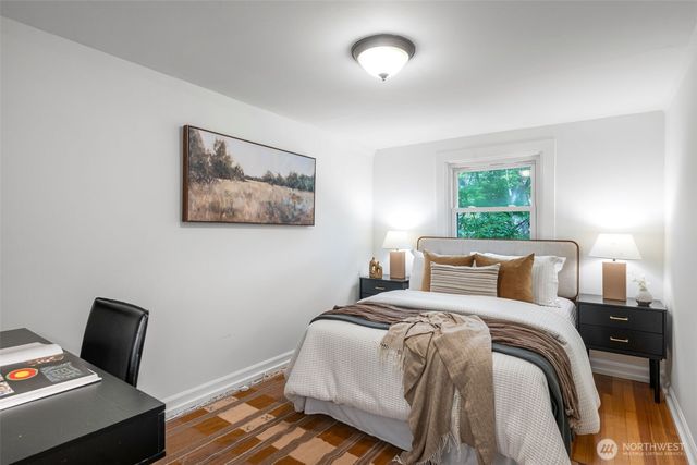 801 16th Avenue, Seattle, WA 98122