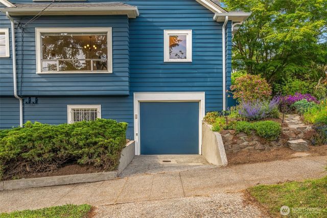 801 16th Avenue, Seattle, WA 98122