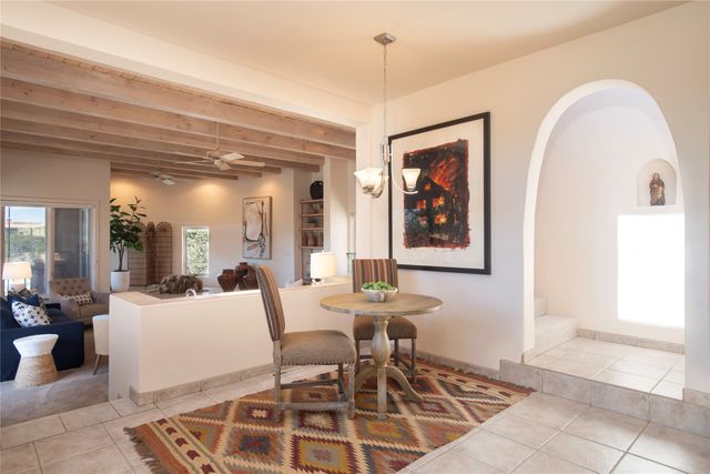 119 Circle Drive, Santa Fe, NM 87501