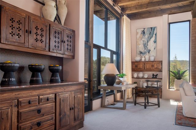 119 Circle Drive, Santa Fe, NM 87501