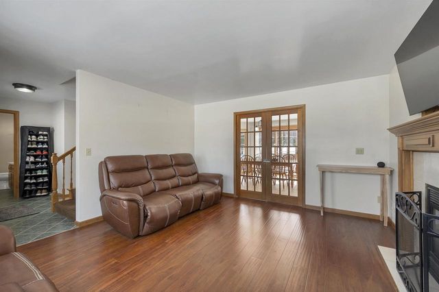 3716 SETTLEMENT HEIGHTS DRIVE, New Franken, WI 54229