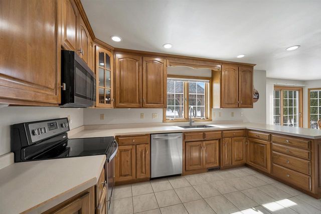 3716 SETTLEMENT HEIGHTS DRIVE, New Franken, WI 54229