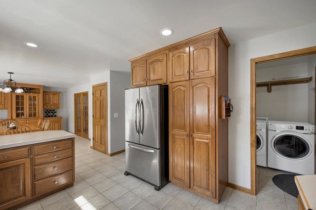 3716 SETTLEMENT HEIGHTS DRIVE, New Franken, WI 54229