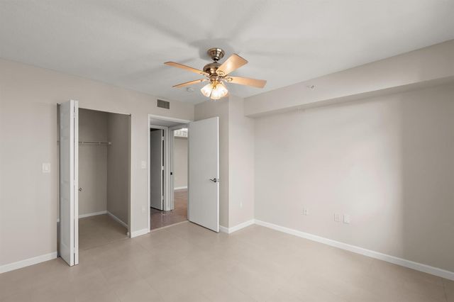 1200 Scotia Drive 403, Hypoluxo, FL 33462