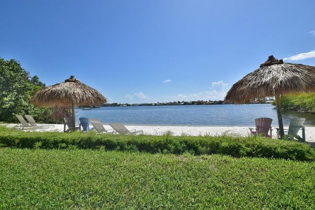 1200 Scotia Drive 403, Hypoluxo, FL 33462