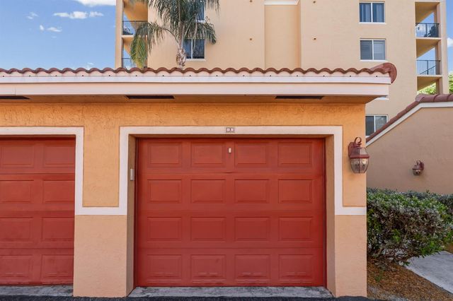 1200 Scotia Drive 403, Hypoluxo, FL 33462