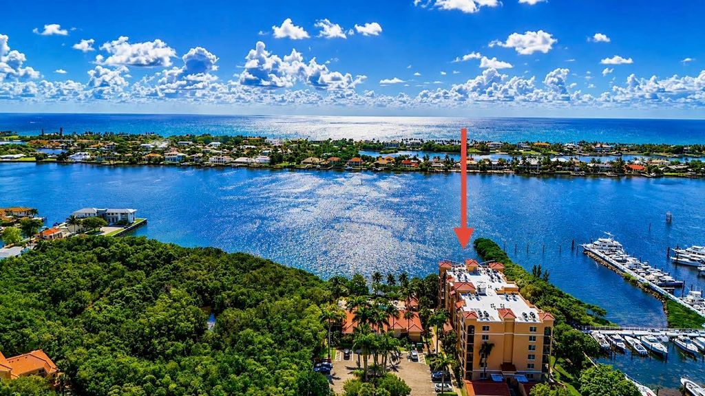 1200 Scotia Drive 403, Hypoluxo, FL 33462