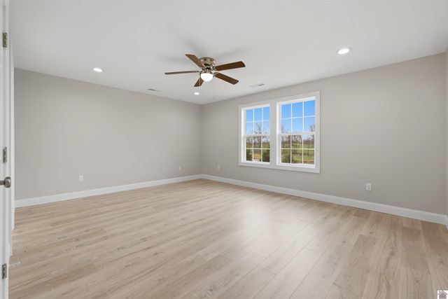 94 Timber Ridge, Mayfield, KY 42066