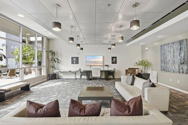 253 10Th Ave 733, San Diego, CA 92101