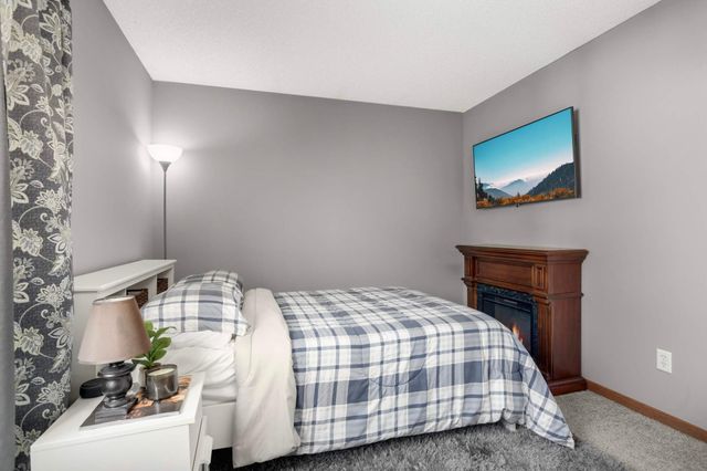 2536 Brookdale Lane, Brooklyn Park, MN 55444