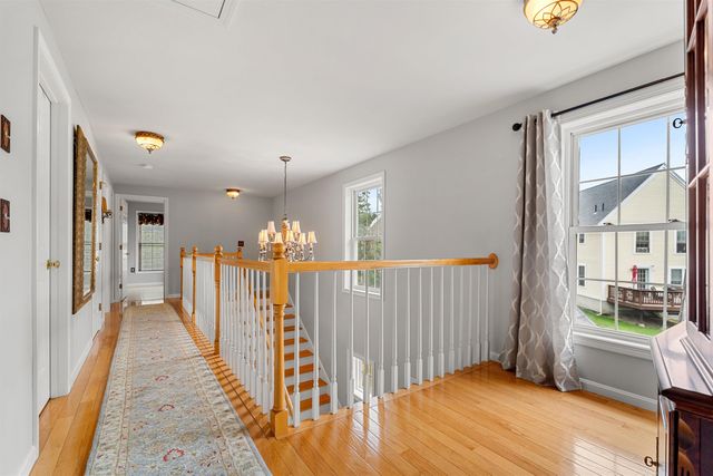 50 Barbara Lane, Hudson, NH 03051
