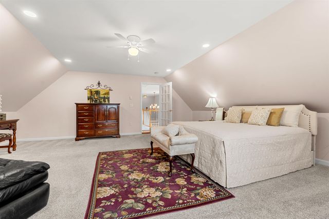 50 Barbara Lane, Hudson, NH 03051