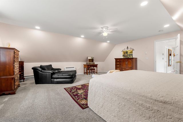 50 Barbara Lane, Hudson, NH 03051