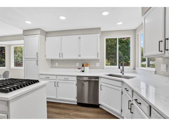 5033 S Owens St, Littleton, CO 80127