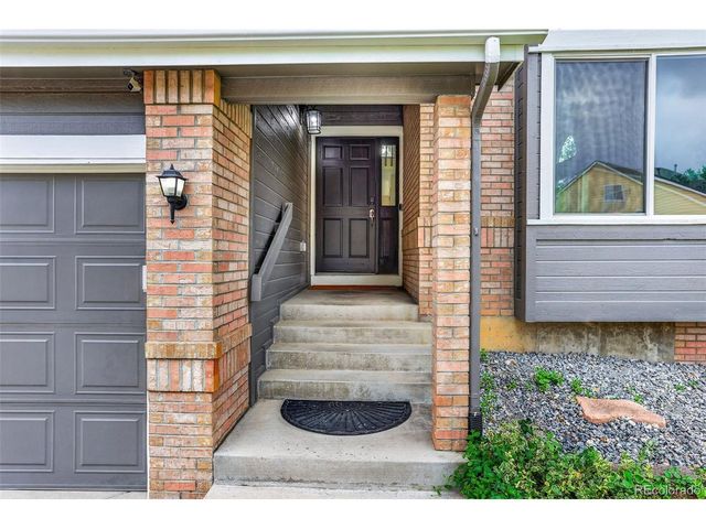 5033 S Owens St, Littleton, CO 80127