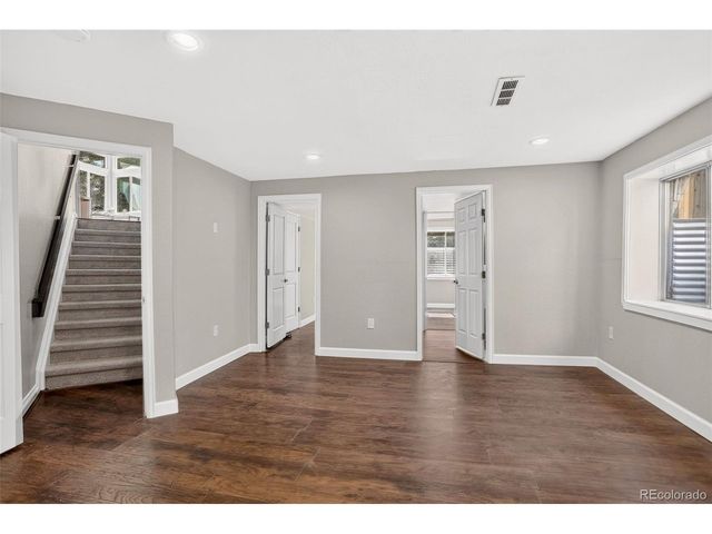 5033 S Owens St, Littleton, CO 80127