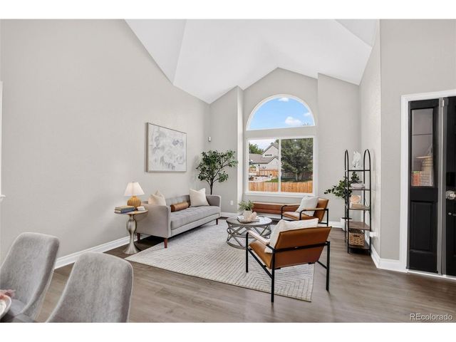 5033 S Owens St, Littleton, CO 80127
