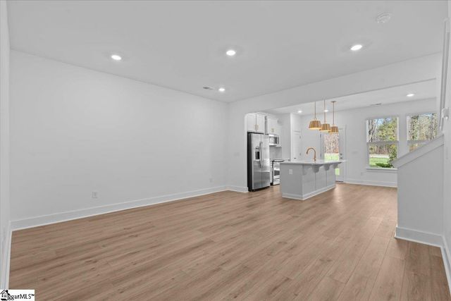 3 Redfield Place, Simpsonville, SC 29681