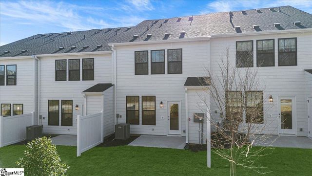 3 Redfield Place, Simpsonville, SC 29681