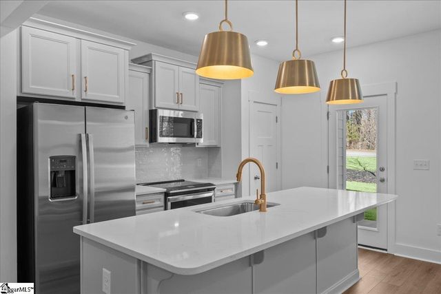 3 Redfield Place, Simpsonville, SC 29681