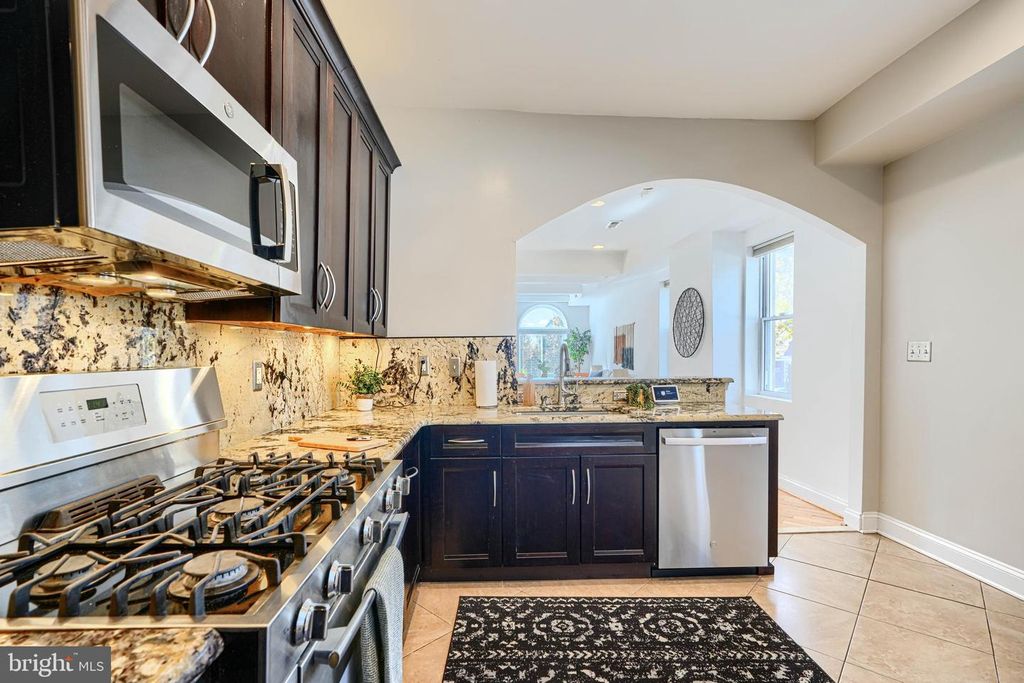 Image 16 of property listing at 3500 FAIT AVE, Baltimore, MD 21224