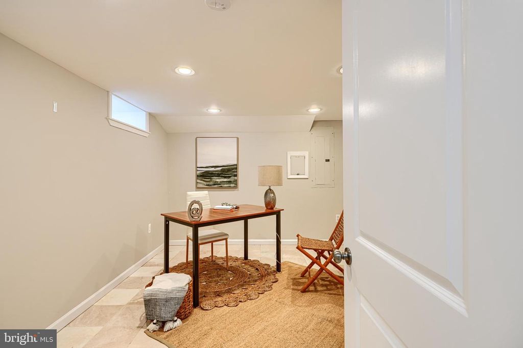 Image 37 of property listing at 3500 FAIT AVE, Baltimore, MD 21224