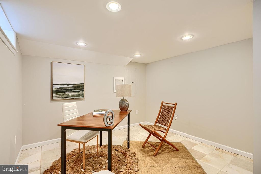 Image 38 of property listing at 3500 FAIT AVE, Baltimore, MD 21224