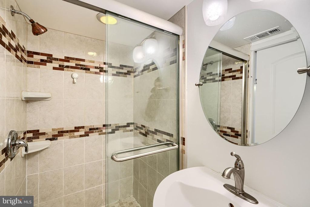 Image 43 of property listing at 3500 FAIT AVE, Baltimore, MD 21224