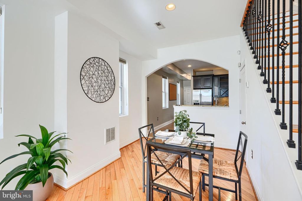 Image 8 of property listing at 3500 FAIT AVE, Baltimore, MD 21224