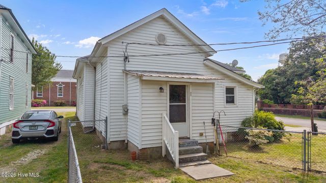6090 Deans Street, Bailey, NC 27807
