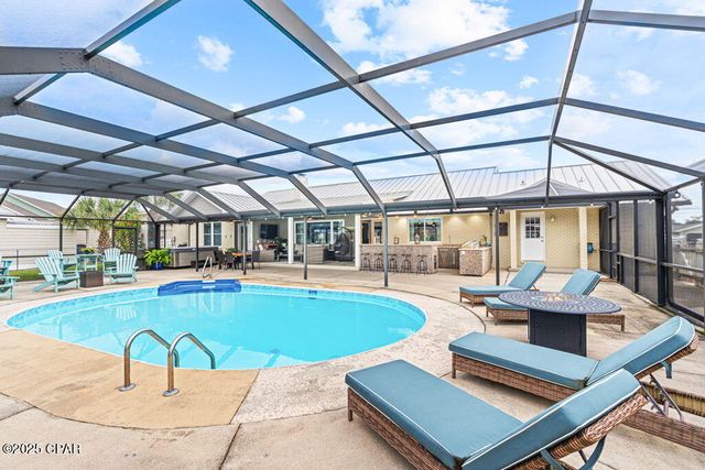 4617 Schooner Lane, Lynn Haven, FL 32444