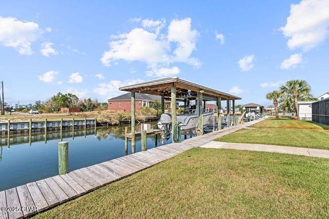 4617 Schooner Lane, Lynn Haven, FL 32444