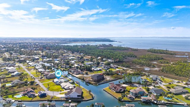 4617 Schooner Lane, Lynn Haven, FL 32444