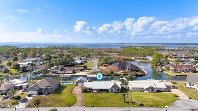 4617 Schooner Lane, Lynn Haven, FL 32444