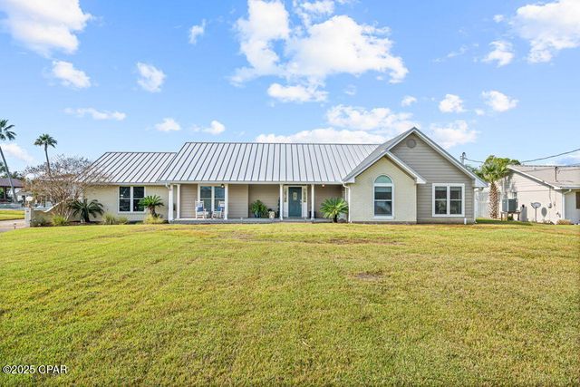 4617 Schooner Lane, Lynn Haven, FL 32444